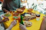 Festa messicana a casa: tacos, salse e altro ancora