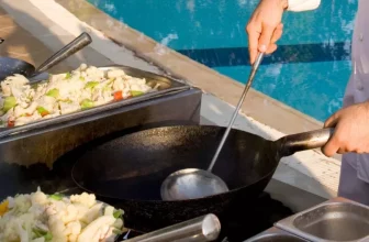 Quali sono le tecniche di cucina essenziali che ogni principiante dovrebbe conoscere?