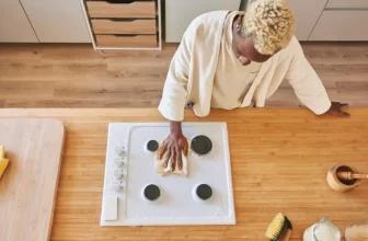 Come personalizzare una cucina moderna mantenendola senza tempo?