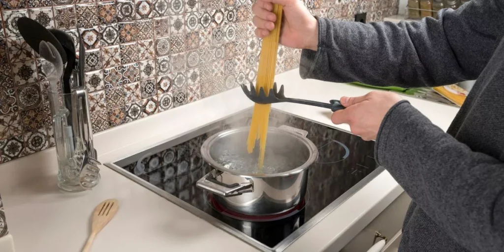 I 10 migliori trucchi per organizzare la cucina che adorerai